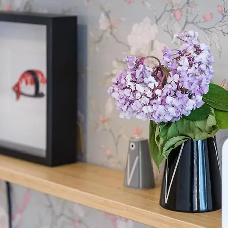 Apartment Good Vibes Only By Lovelystay *